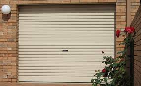 Cửa cuốn bossdoor tấm liền