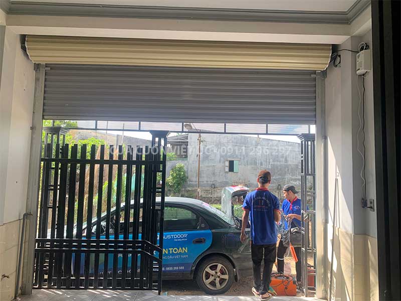 Công trình cửa cuốn Austdoor 303 Hồ Tùng Mậu, Đà Nẵng