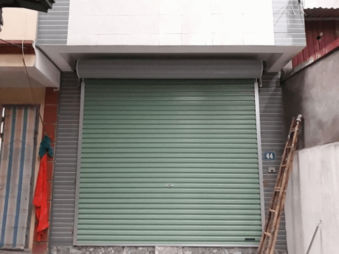 Cửa cuốn kéo tay giá rẻ