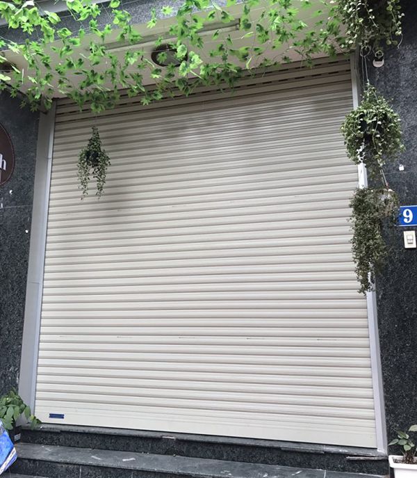 Mẫu cửa cuốn tấm liền đẹp