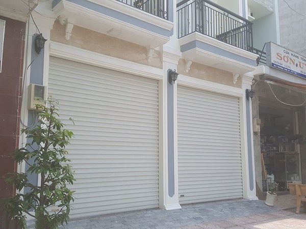 Mẫu cửa cuốn tấm liền đẹp