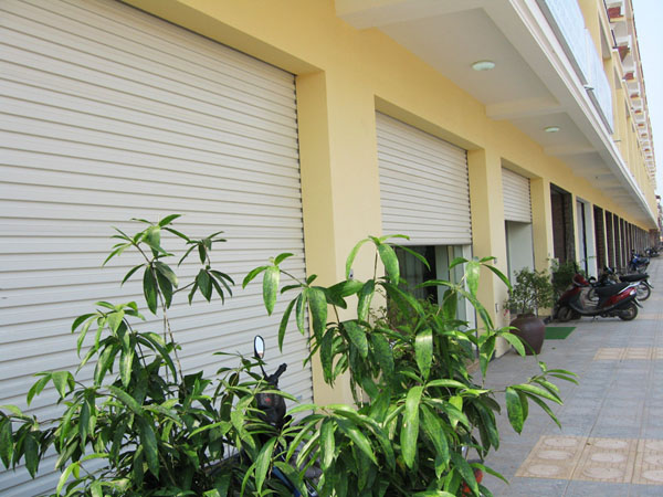 Cửa cuốn tấm liền