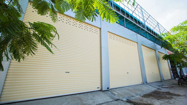 Cửa cuốn tấm liền cho nhà xưởng